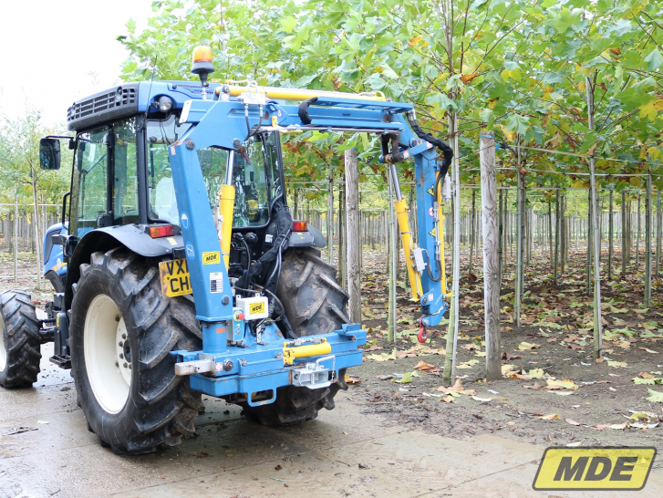 mde-machinebouw-bomenlaadkraan-15000e1j1-4-